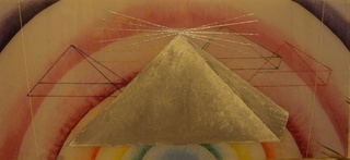 Pyramida v duze
